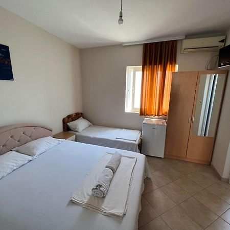 Apartments Ela Ulcinj Kültér fotó