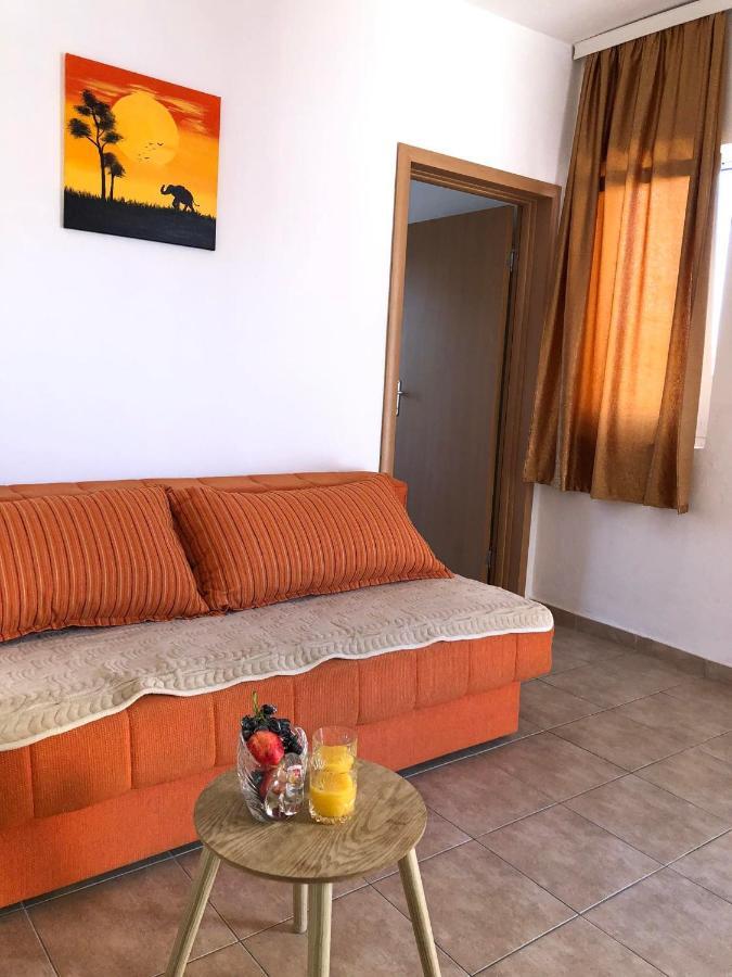 Apartments Ela Ulcinj Kültér fotó