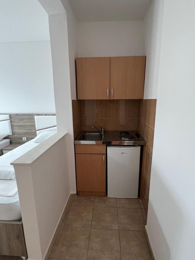 Apartments Ela Ulcinj Kültér fotó