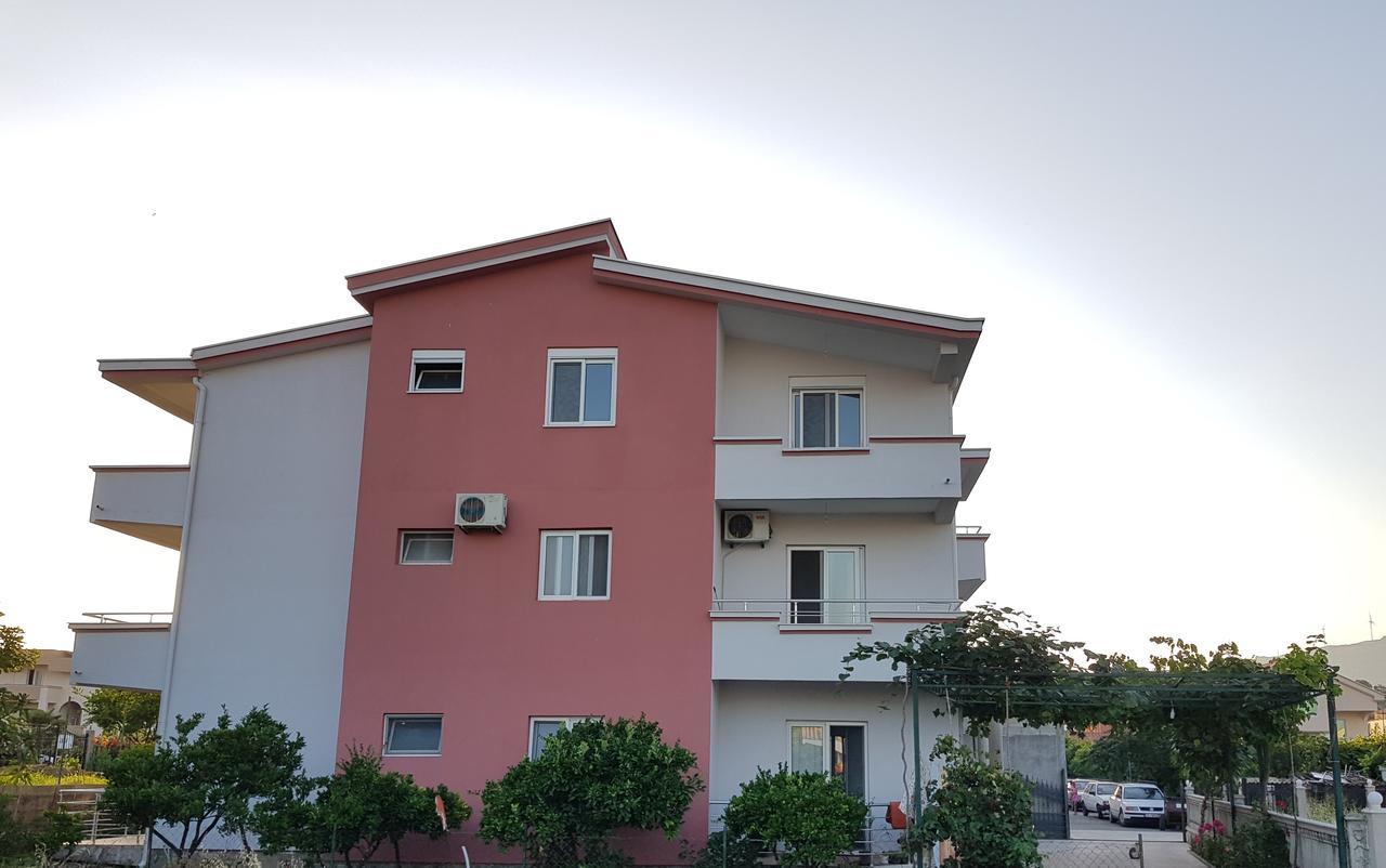 Apartments Ela Ulcinj Kültér fotó