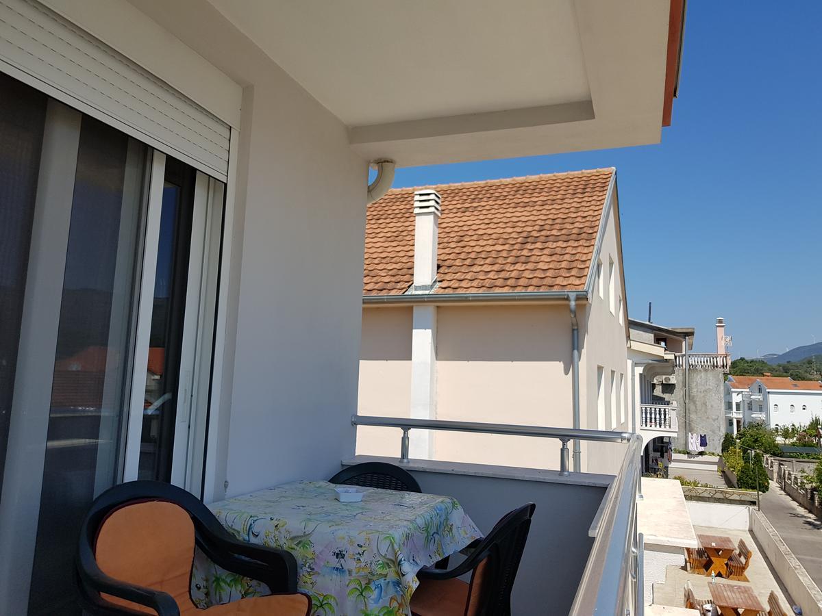 Apartments Ela Ulcinj Kültér fotó