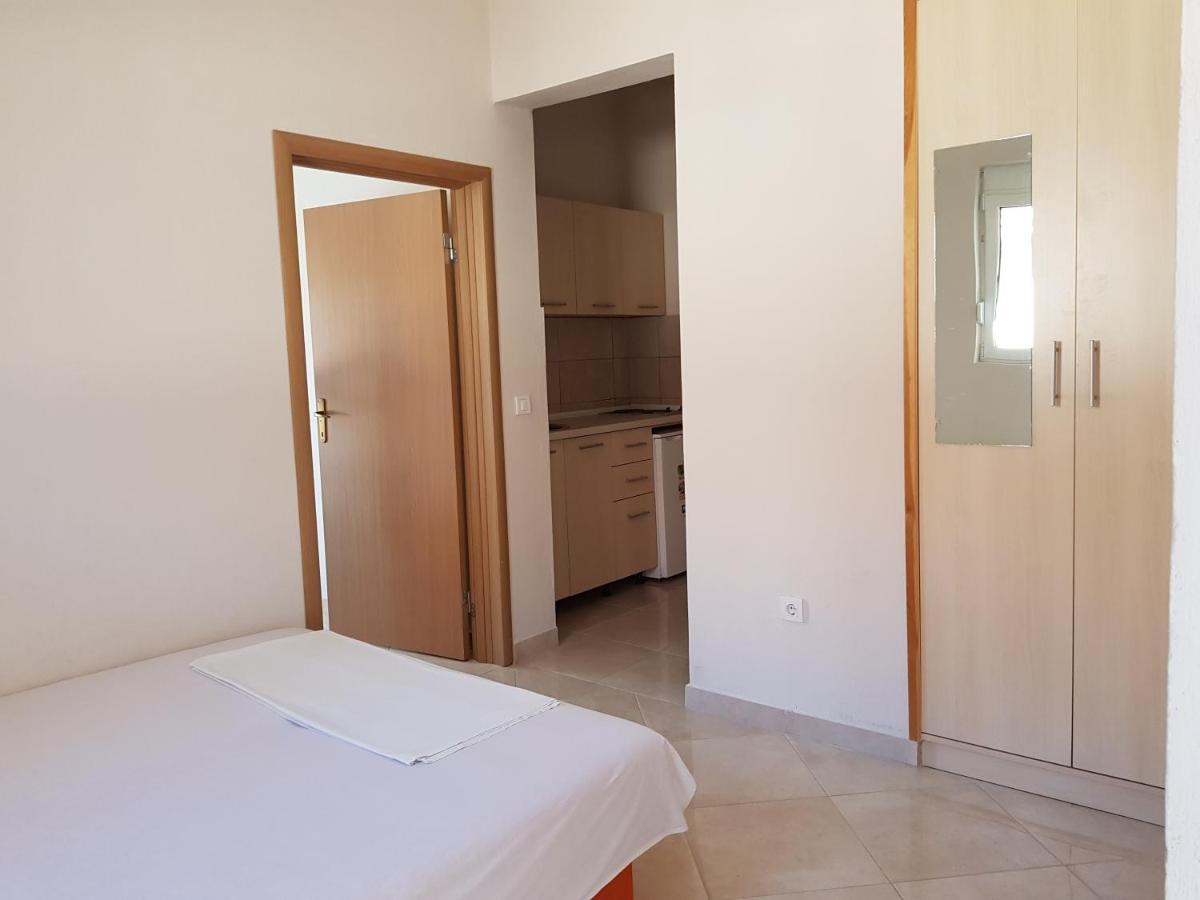 Apartments Ela Ulcinj Kültér fotó