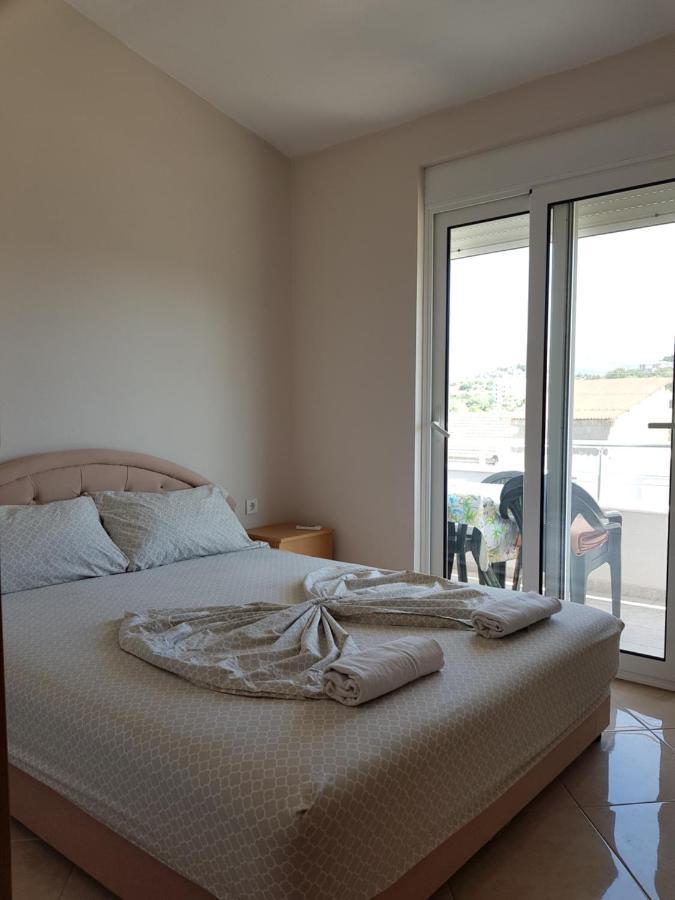 Apartments Ela Ulcinj Kültér fotó